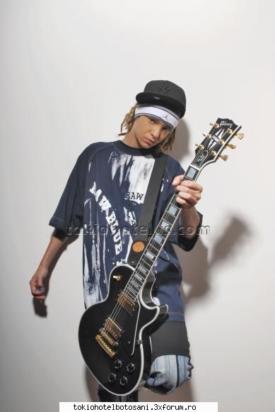 hope -&nbsp; &nbsp; tom fratele geaman lui bill, are simtul umorului, este energic,ii place mereu