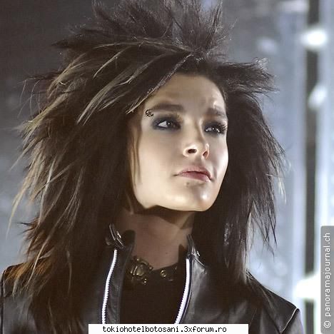 **mama vitrega** buna..sunt noua aici..am citit fic`ul imi place foarte mult neext pls.. &nbsp;