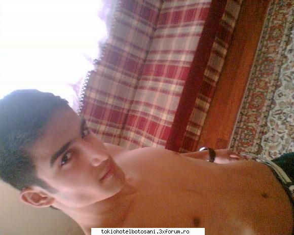 poze prieteni nostri sau persoanele care plac nuuu ,looool