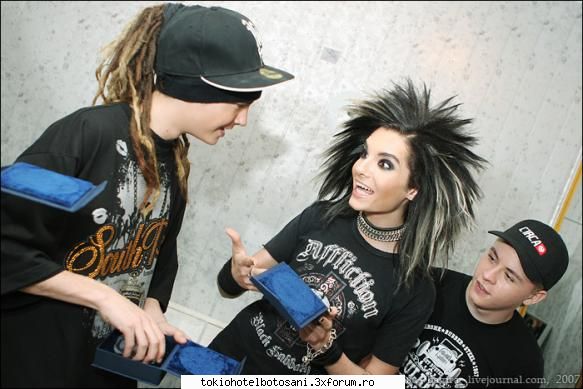 poze bill: tom! ti-am zis tipa vroia fie mine &nbsp; &nbsp; &nbsp; &nbsp; &nbsp; &nbsp; &nbsp;