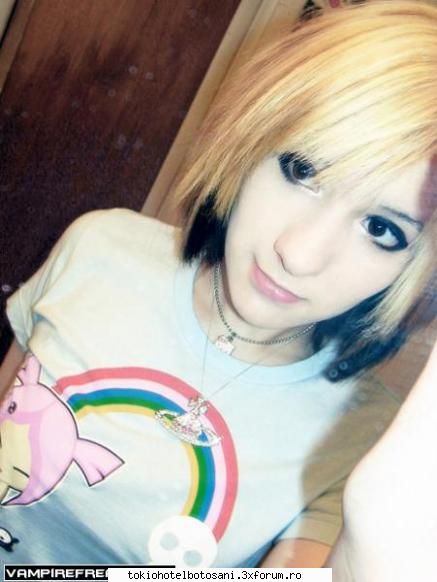 bun...sa incep ficul mult promis!va fi un fic cu momente inspirate din realitate cam 80%...mai de