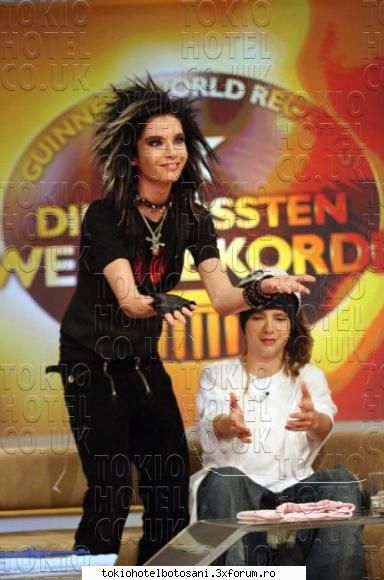 poze bill:hai fata arunca sutienu ala da-mi sie mie chiloteii tai Admin:)