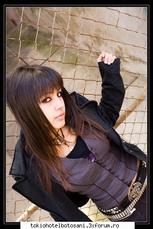 just pain alexa: fata retrasa... mai multe afleti parcurs