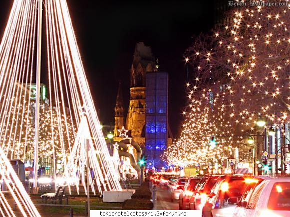 lasa-ma pace bill vine iesi afara acum! mai &nbsp; &nbsp; zic numi vine cred!de lam lasat sarute?de