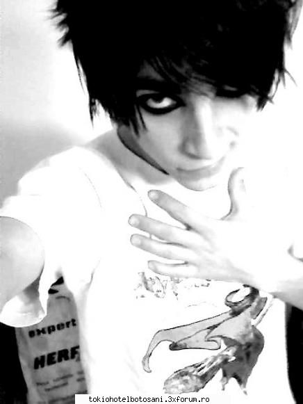 heart...is broken apar niste personaje noi mai iubita lui cel mai bun prieten doar poza andreas!