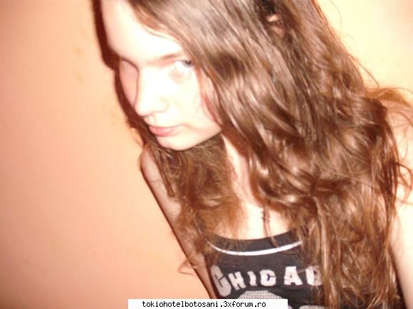 photos with multumesc mult, fel tu, precum spune laura ^^hai ascult pun una unde vede fata >.<