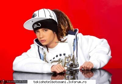 poze tomy comice bai, hei unde ati plecat toti? baieti doar mai lasat aici nu? bine lasa arata voua