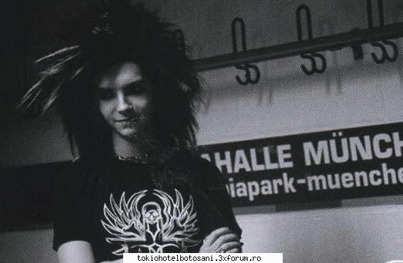 poze bill: tom cate ori ti-am zis&nbsp; pui hainele clorate alea alea &nbsp; acuma toate tricourile