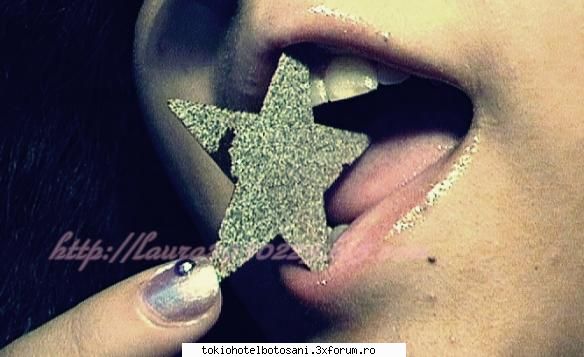 laura^^ mai multe bfdar esti cea mai apropiata mine dintre eleeu, poza,ma credeti sau nu,doar