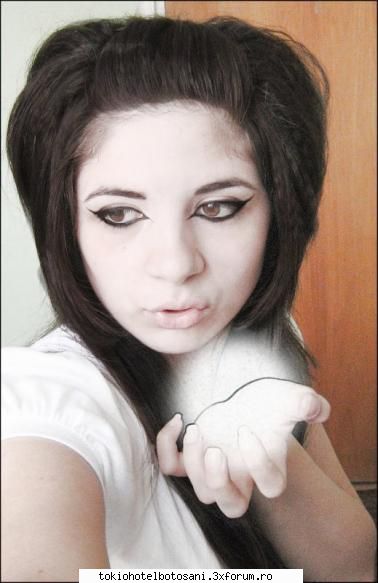 tatyanna chiar nu'mi pasaaa zic restu mie una imi palce desigur mai