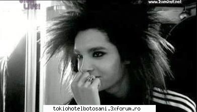 poze lol acuma vazut tom i-am pus pasta dinti bere