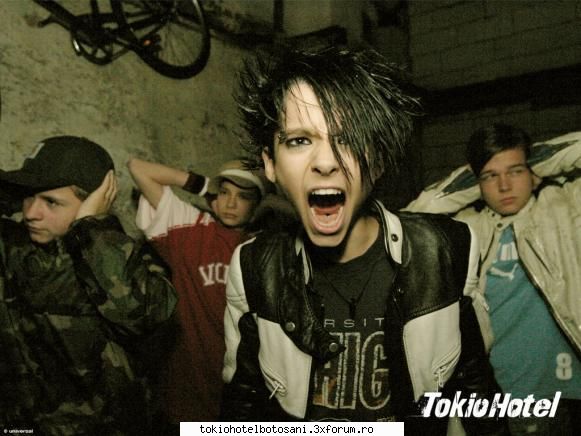 poze tomy comice bill:-ce vrei ma? stai fatza mea?