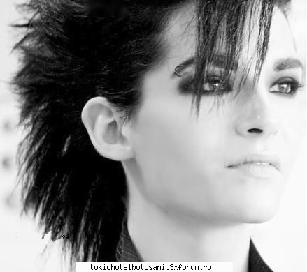 pozzze super poza aia bill maimutza