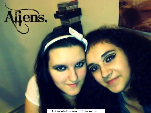 hellu logat pun poza noi 2&nbsp; &nbsp; &nbsp; cand ne`am machiat boss`ul bill&nbsp; &nbsp; fete noi