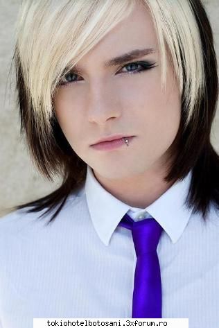 cinema bizarre asa e,il cheama strify dar asta doar pseudonim &nbsp; ....toti proiecte solo afara