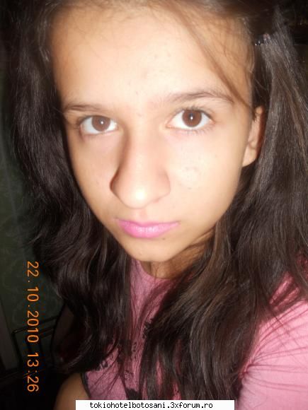 laura^^ placea conteaza!: ))putin mai pink