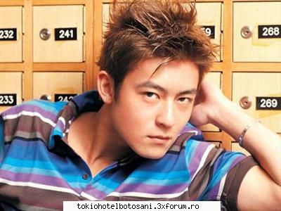 movies! step up( foarte frumoase filmele astea dar preferatul meu ramne 2-ul stiu dar ala mia placut