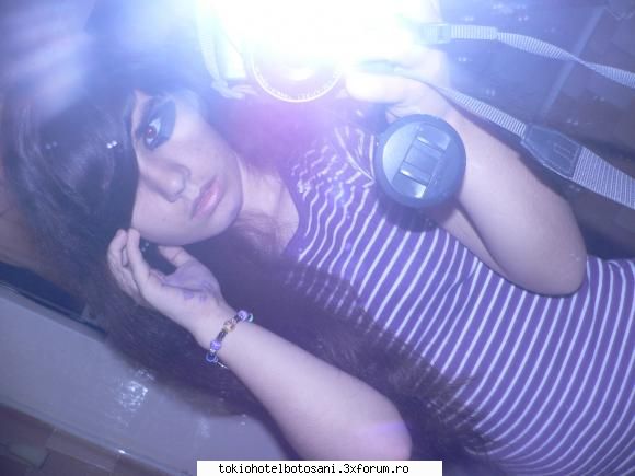 miku 10`a par asa arat)eh, multi zic sunt 6-a))