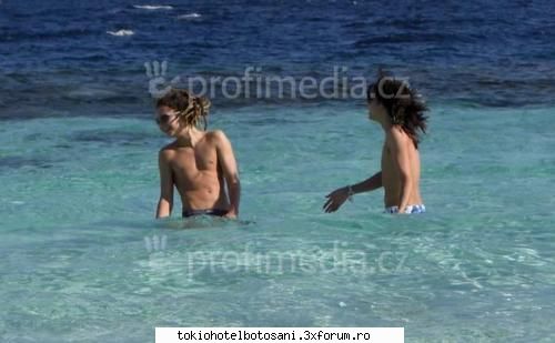 bill tom mare exista uhuu..dar iubesk asha moolth &nbsp; cand vad bill pone bratsele lui tom &nbsp;