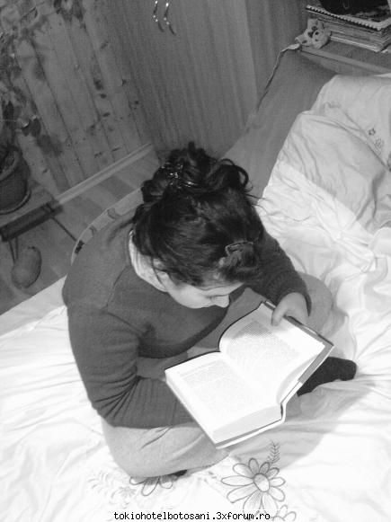 alice dar asta era chestia eram roscata tot capul doar radacina negru puteam scapa asa renuntat rosu