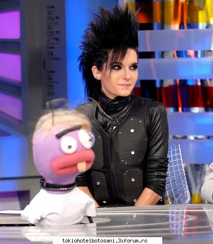 poze bill:asa sigur pune iau papusa asta