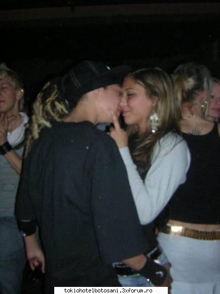 poze tomy comice hei fetita pupic las