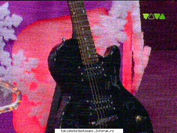 tom chitara mah voi schtiti tom una dintre chitarele lui viva? castigat-o fana din tare fost faza(am