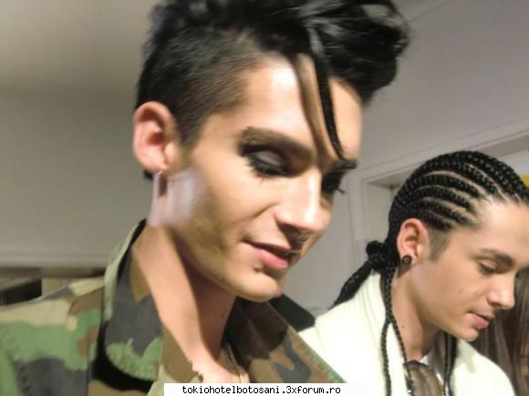 hello>:d< bucur te`ai prezentat dori intreb data nastere mai exact stiu cand sa`ti zic multi ani