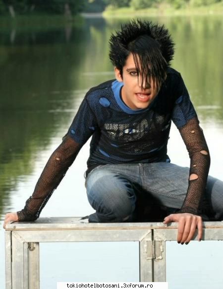 ca-i tu te-ai distrat :wink2: 
anul asta a fost chiar nashpa... :( 
sper sa fie mai bine incolo...