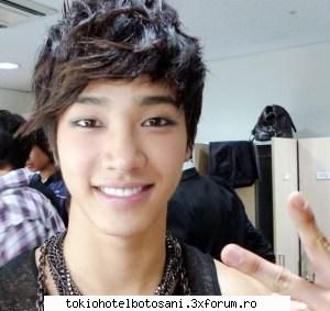 help me^^ bineee. sunt acord axy. dar iau oppa&nbsp; kikwang: xii ador zambetul: ochisorii: scurt)