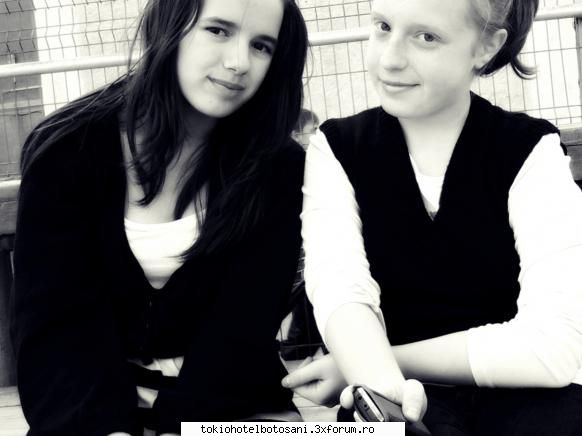 poze noi:x uh, trebui multumim enspe mii ori. :]]si fiu off-topic total::]]