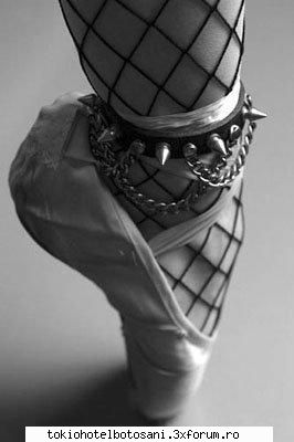 nothing better say... bill tom..ii mai pun poze...la inceputul ficului totul para dar parcurs vor