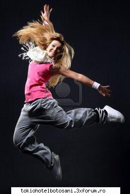 good bad. woah fetelor inteleg plac coreeni muzica lor etc, dar pana acum doar poze coreeni? spun