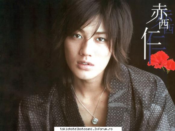 name:     name (romaji): akanishi jin
     nicknames: bakanishi, akuma (devil), jinjin
     singer,