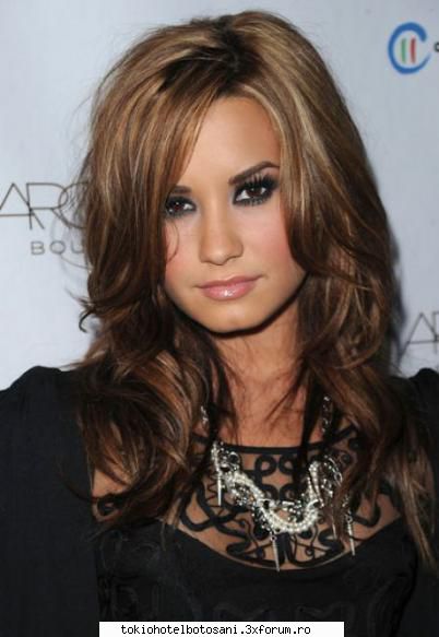 demi lovato demetria devonne lovato hart, sub numele demi lovato (n. august 1992, dallas, texas)