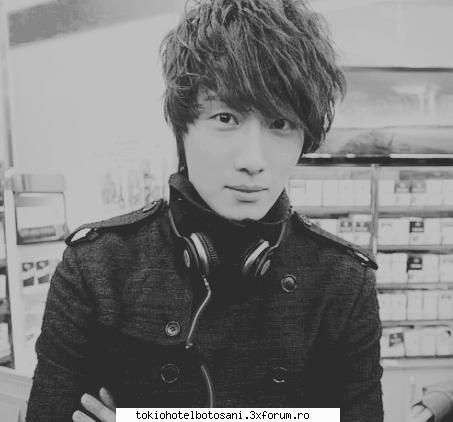 joc poze poze min young <3