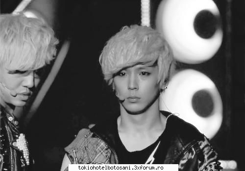 joc poze poze hyun biiiin <3