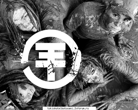 wallpaper buzele lui tom... &nbsp; &nbsp; &nbsp; &nbsp; &nbsp; statzi culeg