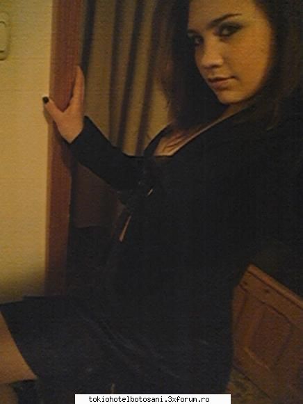 poza asta pt&nbsp; tom dak aveam mai putine haine mine&nbsp; dar ajunge asa restu descopere el&nbsp;