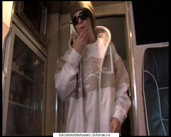 poze tomy comice tom: hai mai bill mi`a iesit mie zabala mica aici buza, avut niciodata