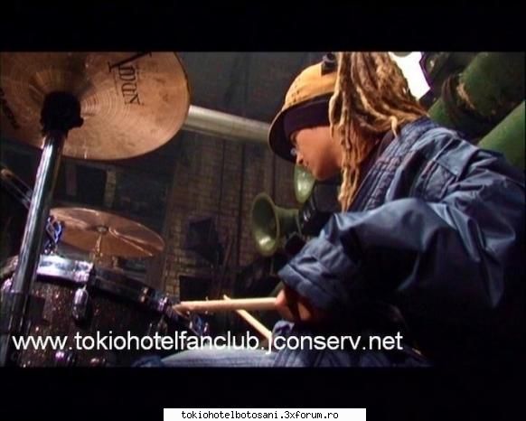 poze tomy comice tom mai gustav vino arata`mi fac astea daca fac stiu cel mai bn, bat una fund