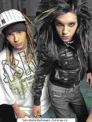 poze tomy comice tom: maii biill aaai grija rog unde stai mana aia....si fundul ala mai departe mine