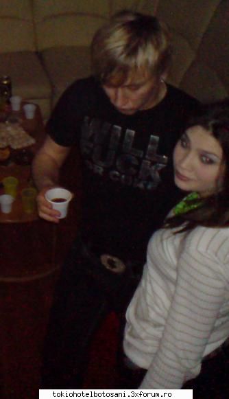 photos with anto aici aseara jumate beata