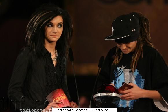 poze bill dracu mai spun erau niste tipe dezbracate altfelbill "iar incepe "