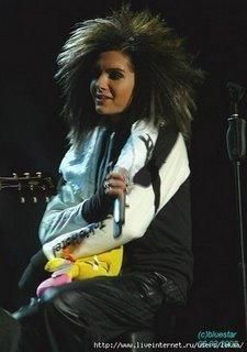 poze nuuuuuu tom voi fugitit aicea numai voie, pune nimeni mana jucaria mea spun mama