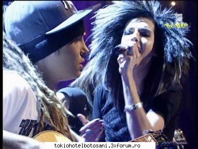 pozzze th(pe scena):x spring nicht::::: &nbsp;