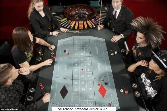 fac baietii cand vai pofta miiiii mancare