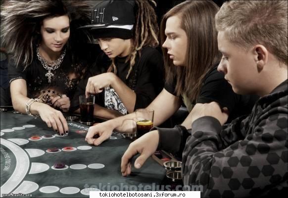 fac baietii cand fix asa )sa apuca dat banii jocuri astea