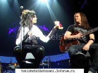 pozzze th(pe scena):x &nbsp; &nbsp; &nbsp; lallalal