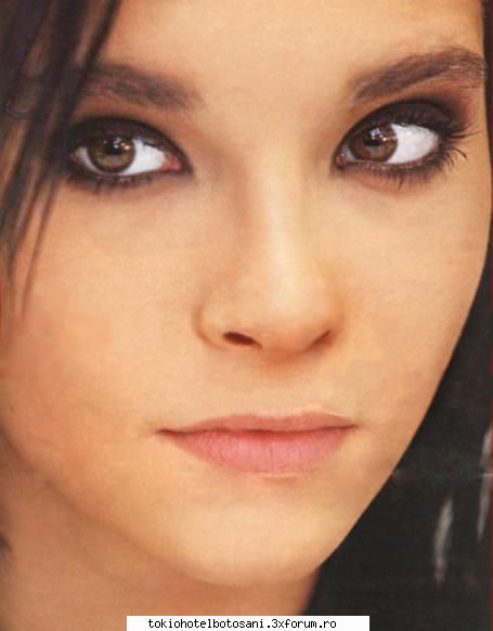 24 de secrete despre bill - e super cateva chestii nu le stiam cum ca ar fi - Bill Kaulitz(vocal)